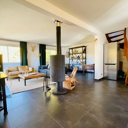 Large Chalet With Terrace And View In Briancon Leilighet Eksteriør bilde